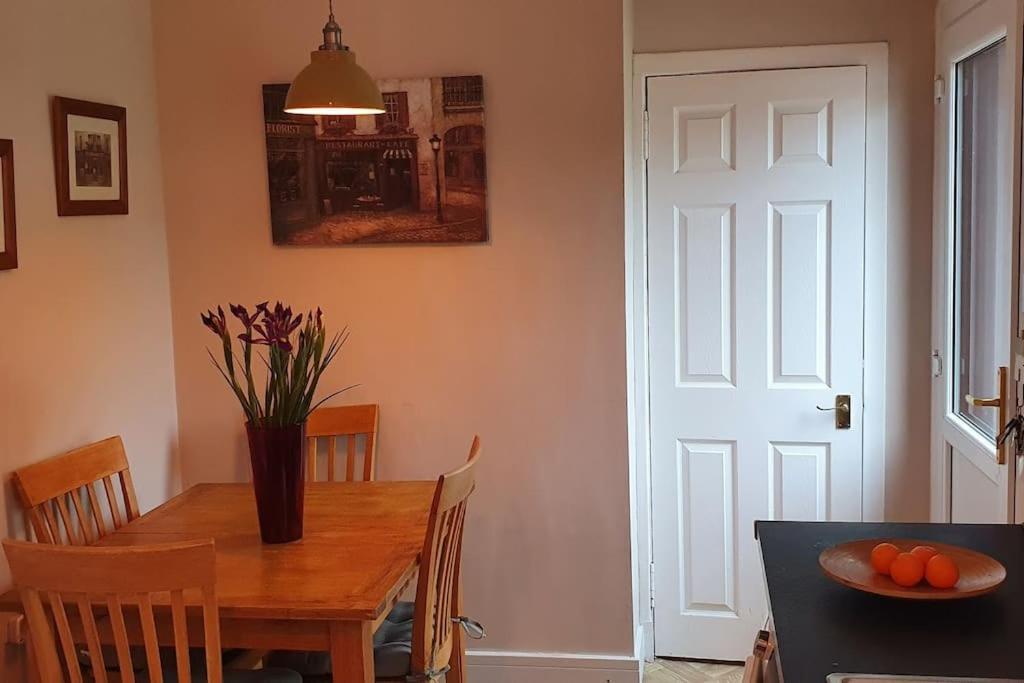 St Andrews Town - 3 Bed House With Large Gardenヴィラ エクステリア 写真